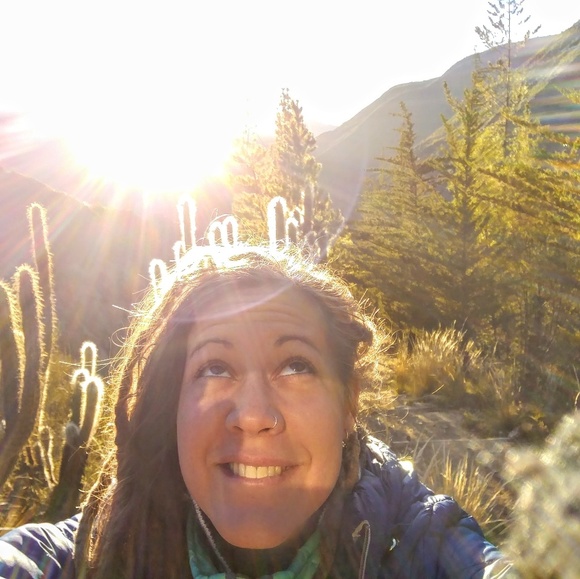 Meet your Posher, Jennifer - Picture 3 of 4